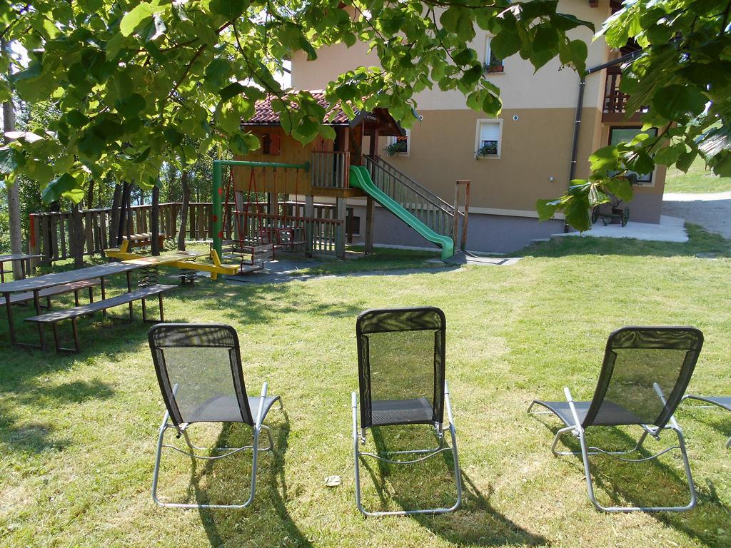 Villa Turisticna Kmetija Siroko à Tolmin Extérieur photo