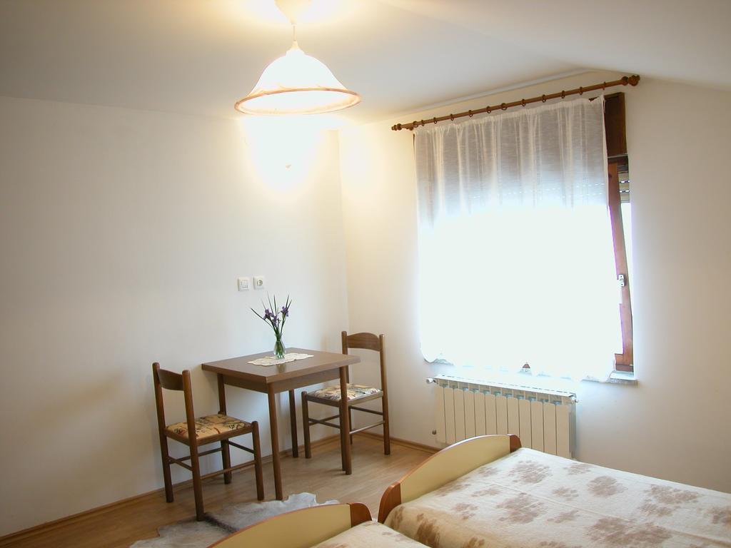 Villa Turisticna Kmetija Siroko à Tolmin Chambre photo